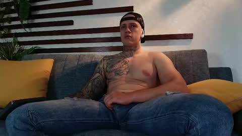     online show from 11, 3, 2025