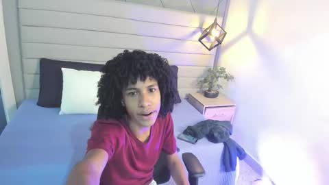 Snapshot of johan_gz_ chatting on 4, 11, 2025 Johan online show from 4, 11, 2025