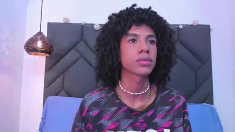 Snapshot of johan_gz_ chatting on 1, 12, 2025 Johan online show from 1, 12, 2025