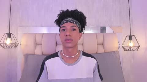 Snapshot of johan_gz_ chatting on 2, 12, 2025 Johan online show from 2, 12, 2025