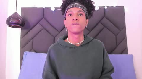 Snapshot of johan_gz_ chatting on 3, 12, 2025 Johan online show from 3, 12, 2025