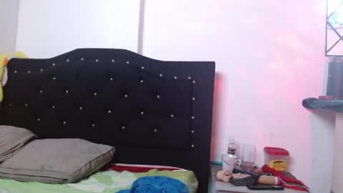 Snapshot of johan_kitten chatting on 25, 4, 2026 johan online show from 25, 4, 2026