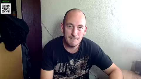 Snapshot of johanbarker chatting on 11, 12, 2024 Johan online show from 11, 12, 2024