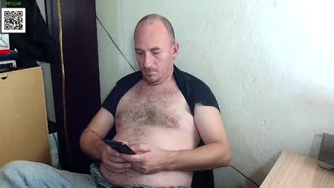 Snapshot of johanbarker chatting on 24, 12, 2024 Johan online show from 24, 12, 2024