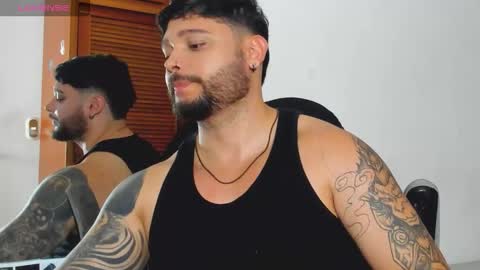 Snapshot of johatsu chatting on 13, 11, 2025 King - online show from 13, 11, 2025