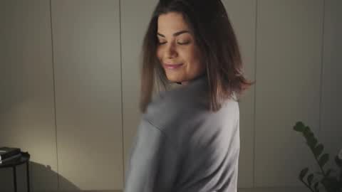 Snapshot of joheredia chatting on 26, 11, 2025 Jo online show from 26, 11, 2025