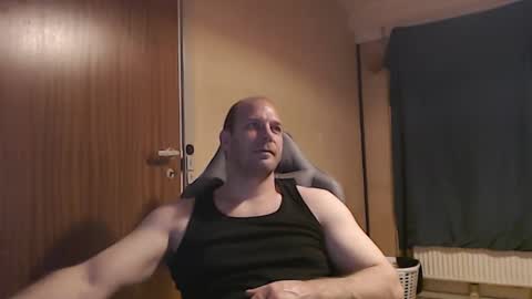 Snapshot of john1212124 chatting on 11, 10, 2025 john1212124 online show from 11, 10, 2025