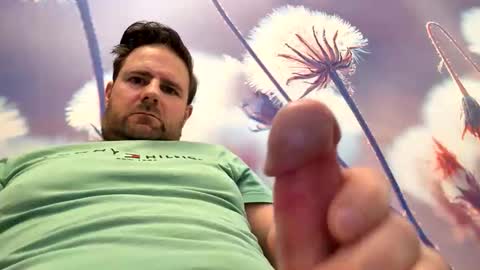 john281985 online show from 26, 4, 2026