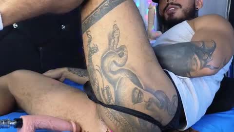 Snapshot of john_and_louis chatting on 16, 2, 2025 John online show from 16, 2, 2025