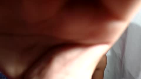 Snapshot of john_carloss chatting on 23, 11, 2025 john and thallea online show from 23, 11, 2025