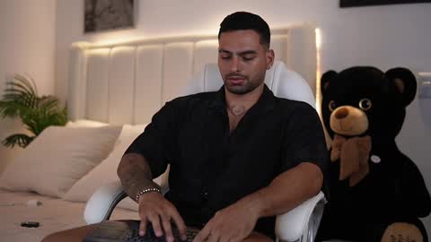 john online show from 9, 12, 2024