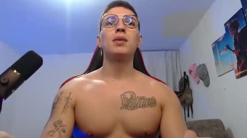 Snapshot of john_s117 chatting on 31, 5, 2026 JOHN online show from 31, 5, 2026