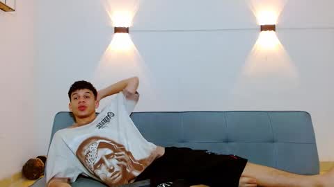 john_ssnow29 online show from 8, 1, 2026