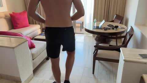 J online show from 28, 2, 2025