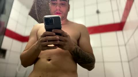 Snapshot of johnjow10 chatting on 3, 3, 2025 JOHN online show from 3, 3, 2025