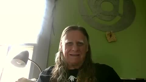 Snapshot of johnnieq1971 chatting on 1, 3, 2026 johnnieq1971 online show from 1, 3, 2026