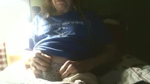 Snapshot of johnnieq1971 chatting on 13, 3, 2026 johnnieq1971 online show from 13, 3, 2026