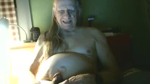 Snapshot of johnnieq1971 chatting on 21, 3, 2026 johnnieq1971 online show from 21, 3, 2026