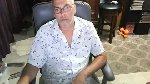 Johnnie online show from 24, 9, 2025