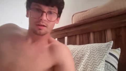 Snapshot of johnny__wood chatting on 21, 10, 2025 Johnny online show from 21, 10, 2025