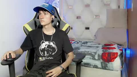 johnny_cagee online show from 11, 9, 2025