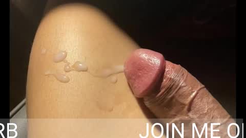 Johnnystrongarms                 online show from 4, 1, 2025