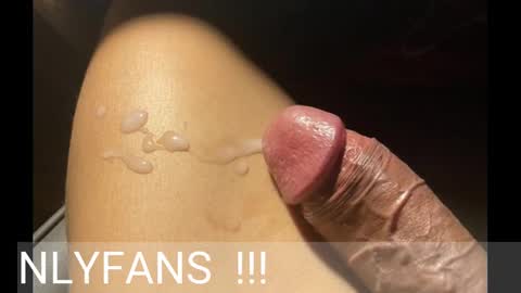 Johnnystrongarms                 online show from 20, 1, 2025