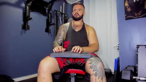 Snapshot of johnnygrayson_ chatting on 2, 2, 2025 JOHNNY online show from 2, 2, 2025