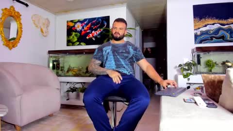 Snapshot of johnnygrayson_ chatting on 3, 3, 2025 JOHNNY online show from 3, 3, 2025