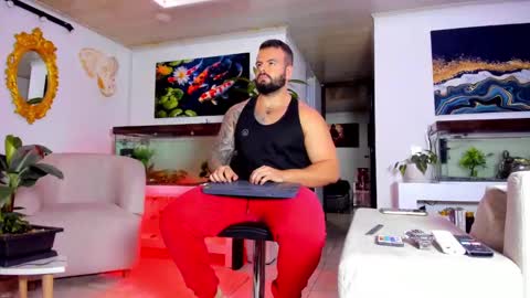 Snapshot of johnnygrayson_ chatting on 8, 3, 2025 JOHNNY online show from 8, 3, 2025