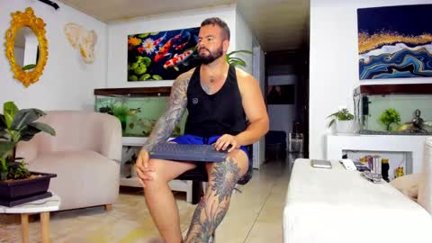 Snapshot of johnnygrayson_ chatting on 10, 3, 2025 JOHNNY online show from 10, 3, 2025