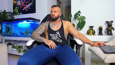 Snapshot of johnnygrayson_ chatting on 8, 9, 2025 JOHNNY online show from 8, 9, 2025