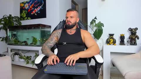 Snapshot of johnnygrayson_ chatting on 17, 9, 2025 JOHNNY online show from 17, 9, 2025