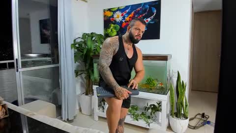 Snapshot of johnnygrayson_ chatting on 22, 9, 2025 JOHNNY online show from 22, 9, 2025