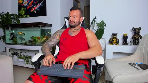 Snapshot of johnnygrayson_ chatting on 24, 9, 2025 JOHNNY online show from 24, 9, 2025