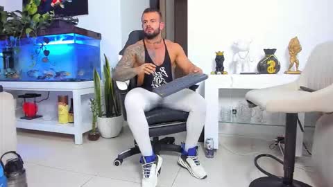 JOHNNY online show from 18, 12, 2025