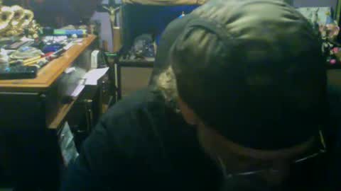 johnnyshung1 online show from 14, 9, 2025