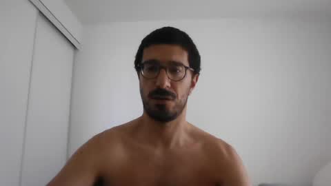 Snapshot of johnparis7575 chatting on 7, 7, 2026 Johnfrench online show from 7, 7, 2026