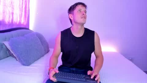 johnycooper08 online show from 22, 6, 2026