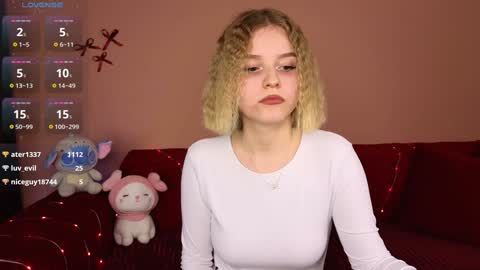 Snapshot of joice_queen chatting on 8, 1, 2025 Paula online show from 8, 1, 2025