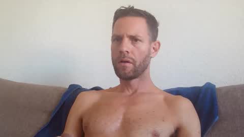 jojo19844 online show from 27, 9, 2025