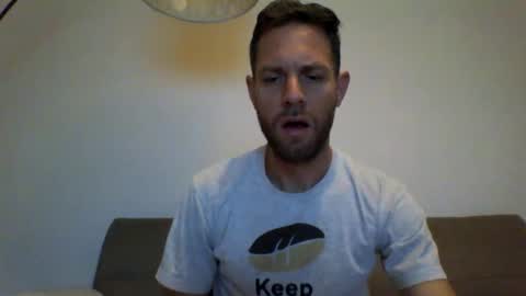 jojo19844 online show from 16, 10, 2025