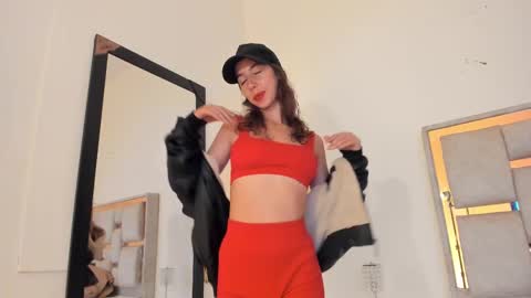 Snapshot of jolie_lov chatting on 11, 2, 2025 jolie_lov online show from 11, 2, 2025