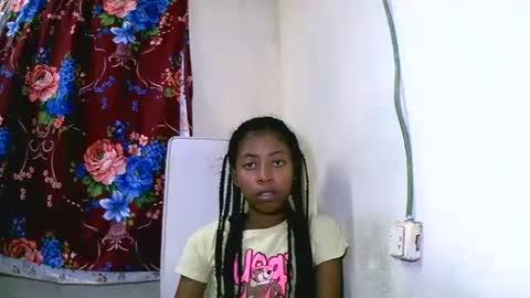 joliekah27 online show from 24, 1, 2025