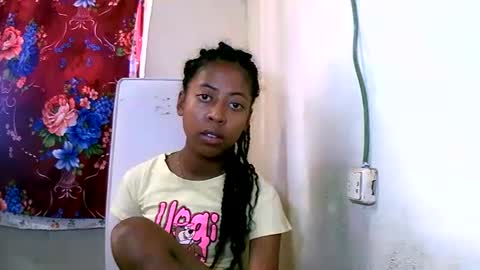 joliekah27 online show from 25, 1, 2025