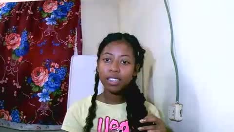 joliekah27 online show from 26, 1, 2025