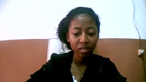 joliekah27 online show from 5, 2, 2025