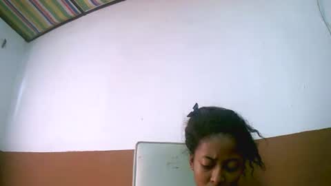 joliekah27 online show from 5, 2, 2025