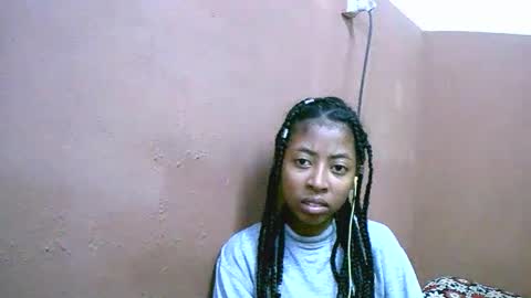 joliekah27 online show from 1, 3, 2025