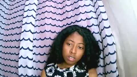 joliekah27 online show from 9, 9, 2025